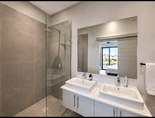 2 BEDROOM APARTMENT FOR SALE IN BALLITO CENTRAL